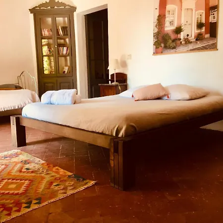 Casa Migdia 4* Sant Jordi Desvalls