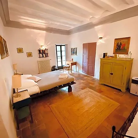 Allotjament i esmorzar Casa Migdia