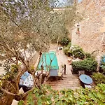 Bed and breakfast Casa Migdia 4*