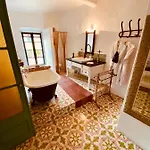 Casa Migdia Bed and breakfast