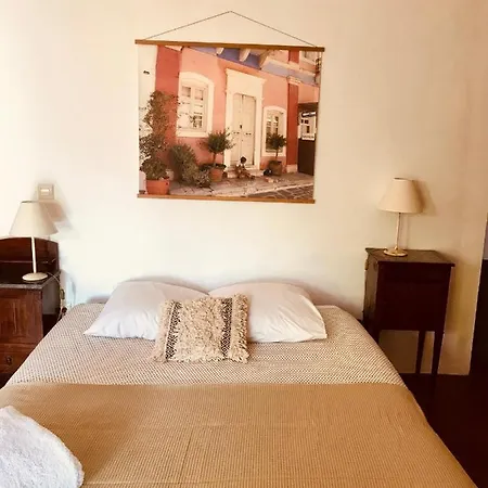 Casa Migdia Sant Jordi Desvalls