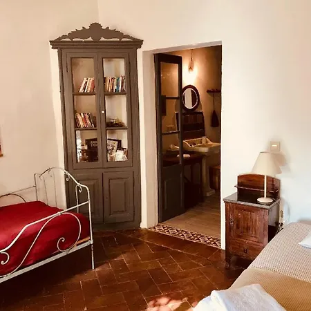 Bed and breakfast Casa Migdia Sant Jordi Desvalls