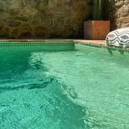 Casa Migdia Bed and breakfast